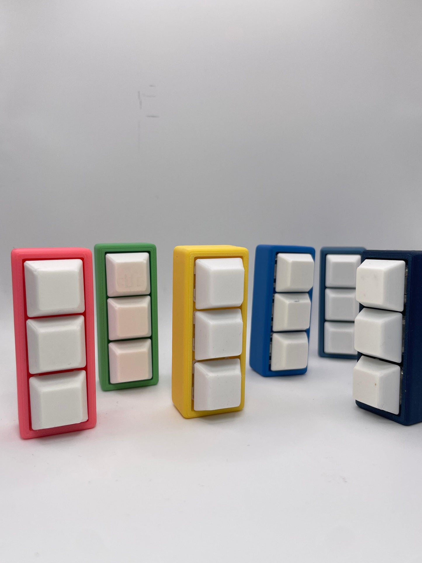 Colourful keyclickers - Fusion Fidgets